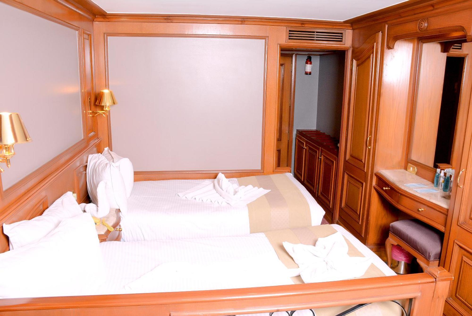 Nile Cruise Luxor Aswan 3,4 And 7 Nights Hotel Luaran gambar